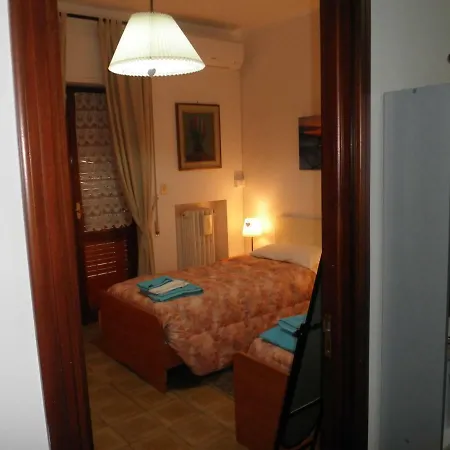 Bed & Breakfast Don Milani 2*